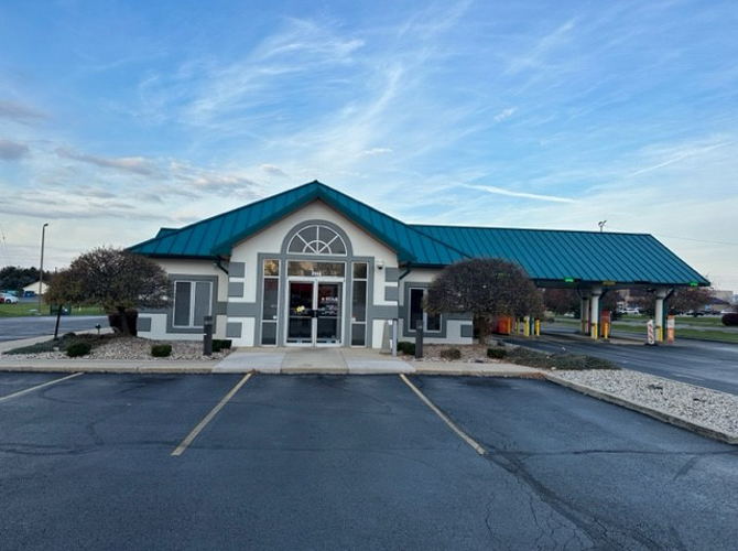 An image of a STAR Financial Bank location.